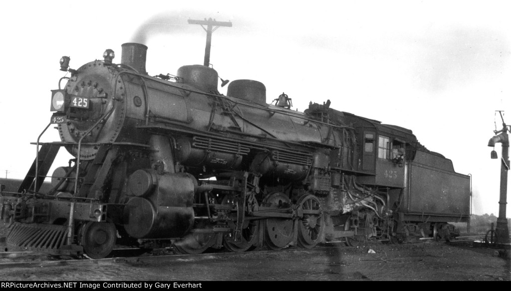 MILW 2-8-2 #425 - Milwaukee Road